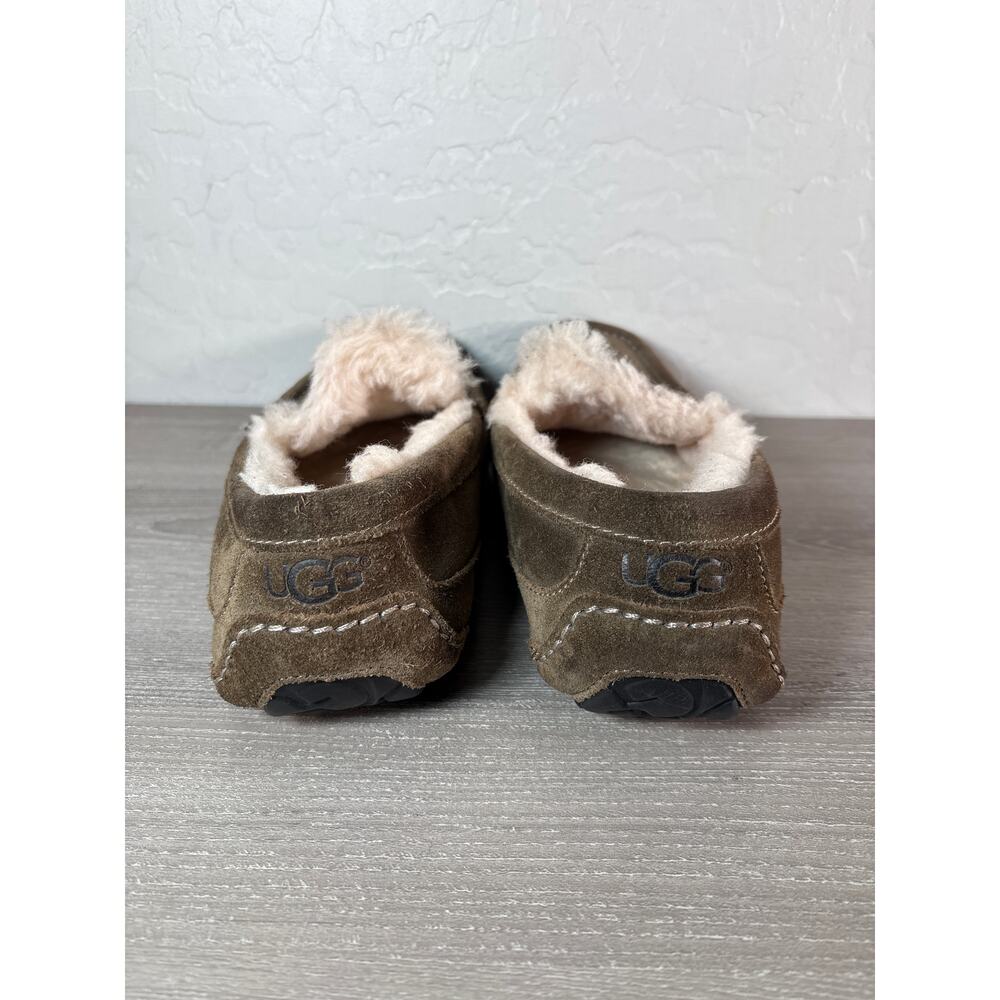 UGG Ascot Mens Slippers Loafer Size 9-9.5 Olive Suede Sheepskin Slip On - Picture 4 of 6